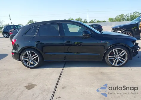 2016 Audi Sq5 3.0T Premium Plus z USA, uszkodzony, nr VIN WA1CCAFP8GA012796